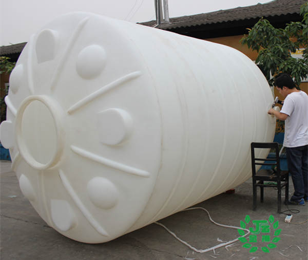 金振平底pe水箱 金振平底pe水箱